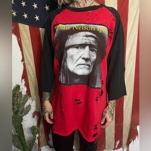 Willie Nelson Distressed Tee